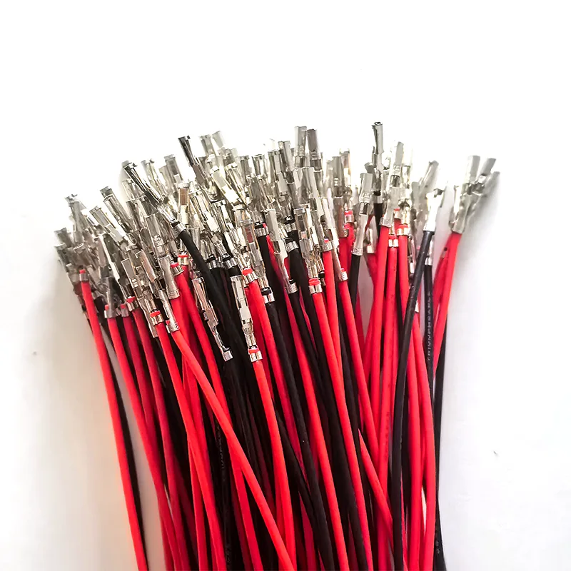 Speciális ipari felhasználású, hidegen sajtolt sorkapocs elektronikus kábelköteg